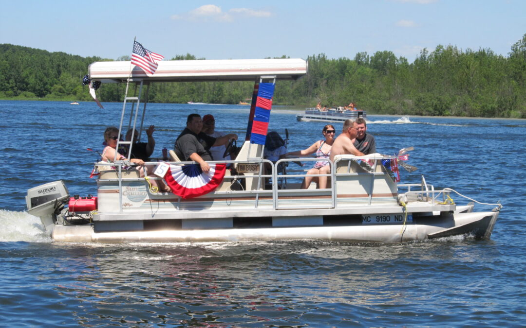 2011 Pontoon Parade Participant 1
