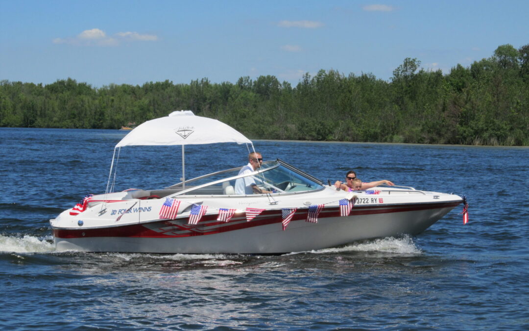 2011 Pontoon Parade Participant 2