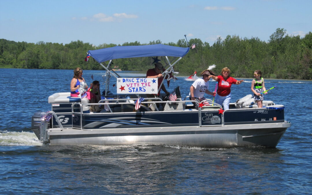 2011 Pontoon Parade Participant 4