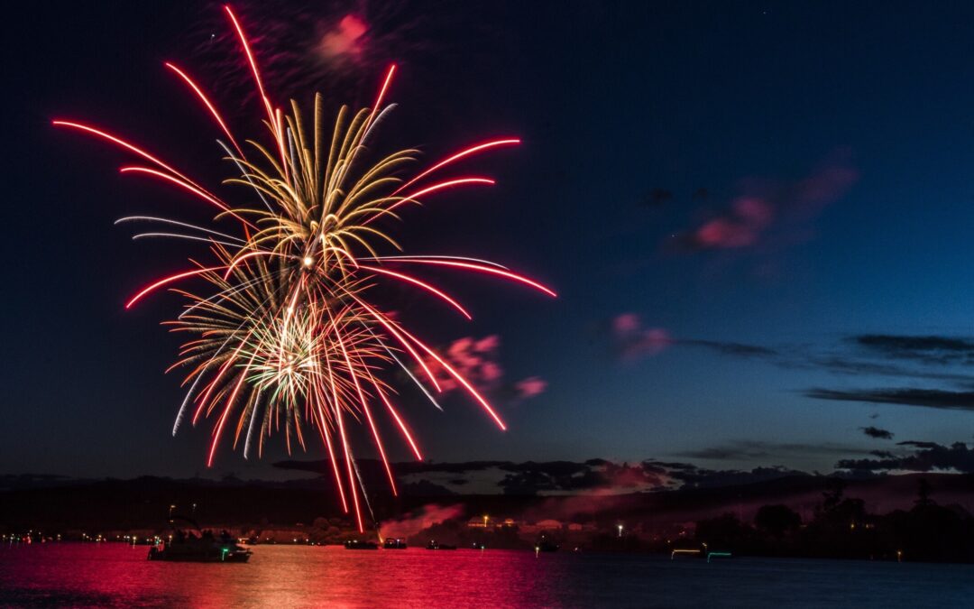 fireworks-for-4th-of-july-over-flathead-lake-mont-2021-09-02-15-33-31-utc